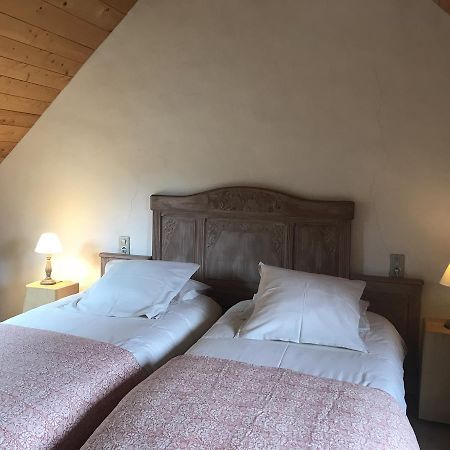 Bed And Breakfast La Fontaine Blanche Melgven Buitenkant foto