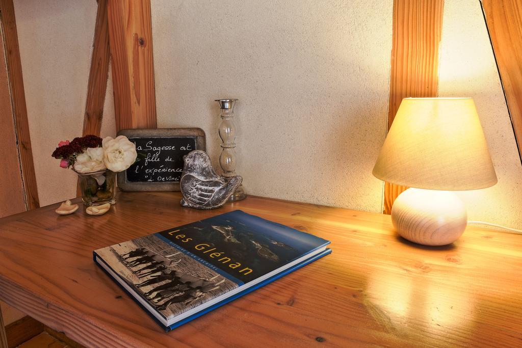 Bed And Breakfast La Fontaine Blanche Melgven Buitenkant foto