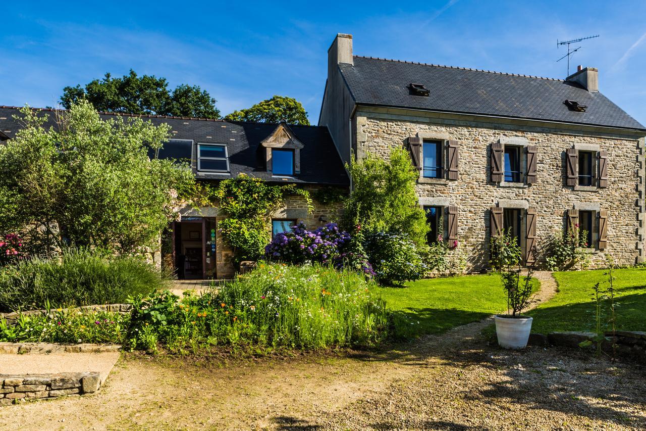 Bed And Breakfast La Fontaine Blanche Melgven Buitenkant foto